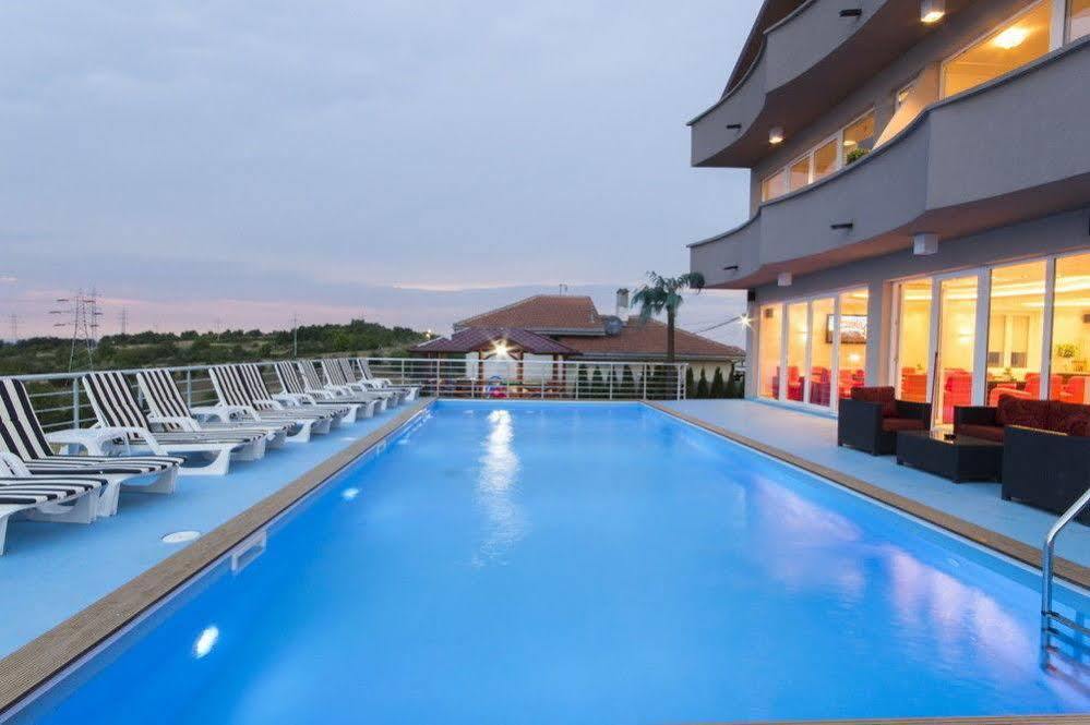 Miami Spa And Wellness بلغراد المظهر الخارجي الصورة